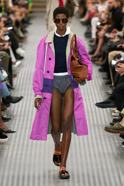 Look 3